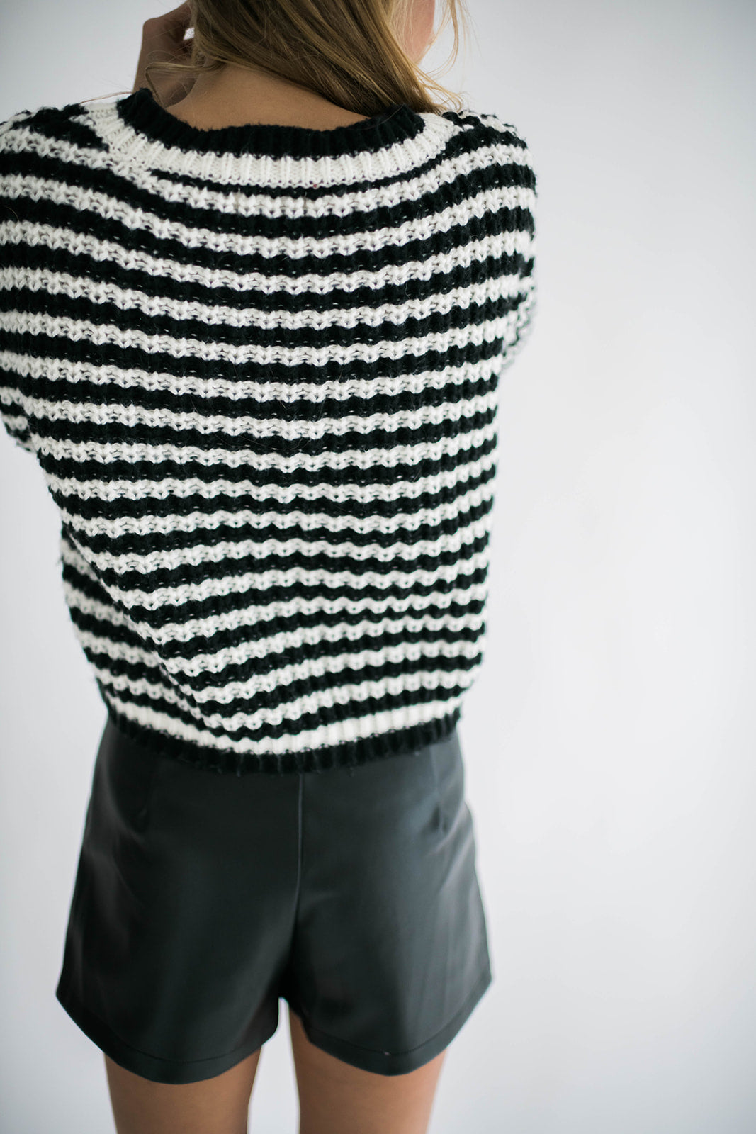 Melanie Sweater Black &amp; White