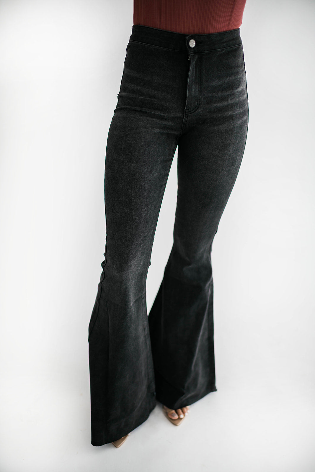 Logan Flare Jeans Black